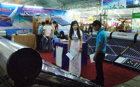Khai mạc hội chợ kinh tế thương mại Phú Yên 2014 - ảnh 1